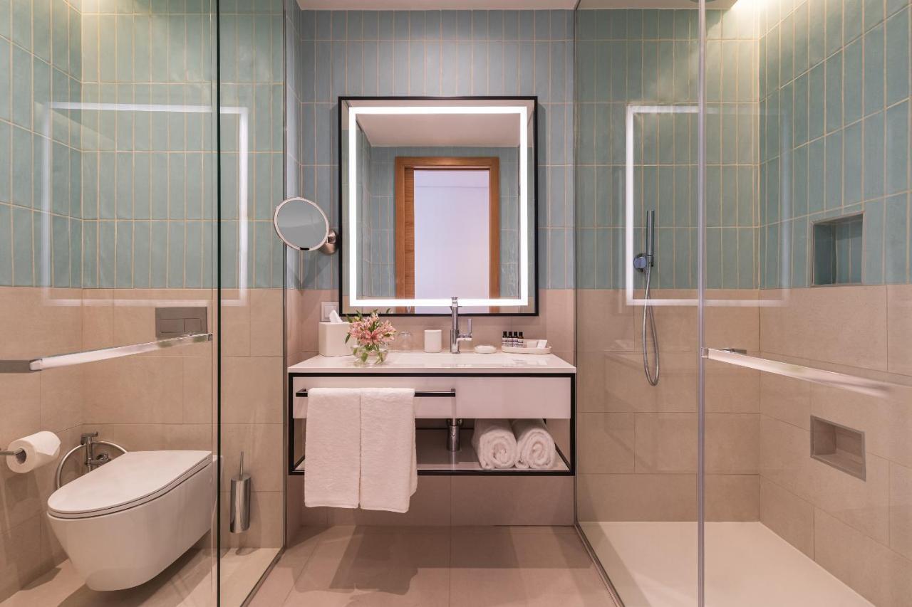 Wellness Queen Suite